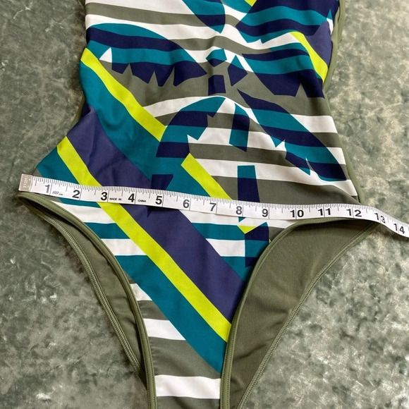 Aerie Palm Tree One Pice Swimsuit - Picture 6 of 7